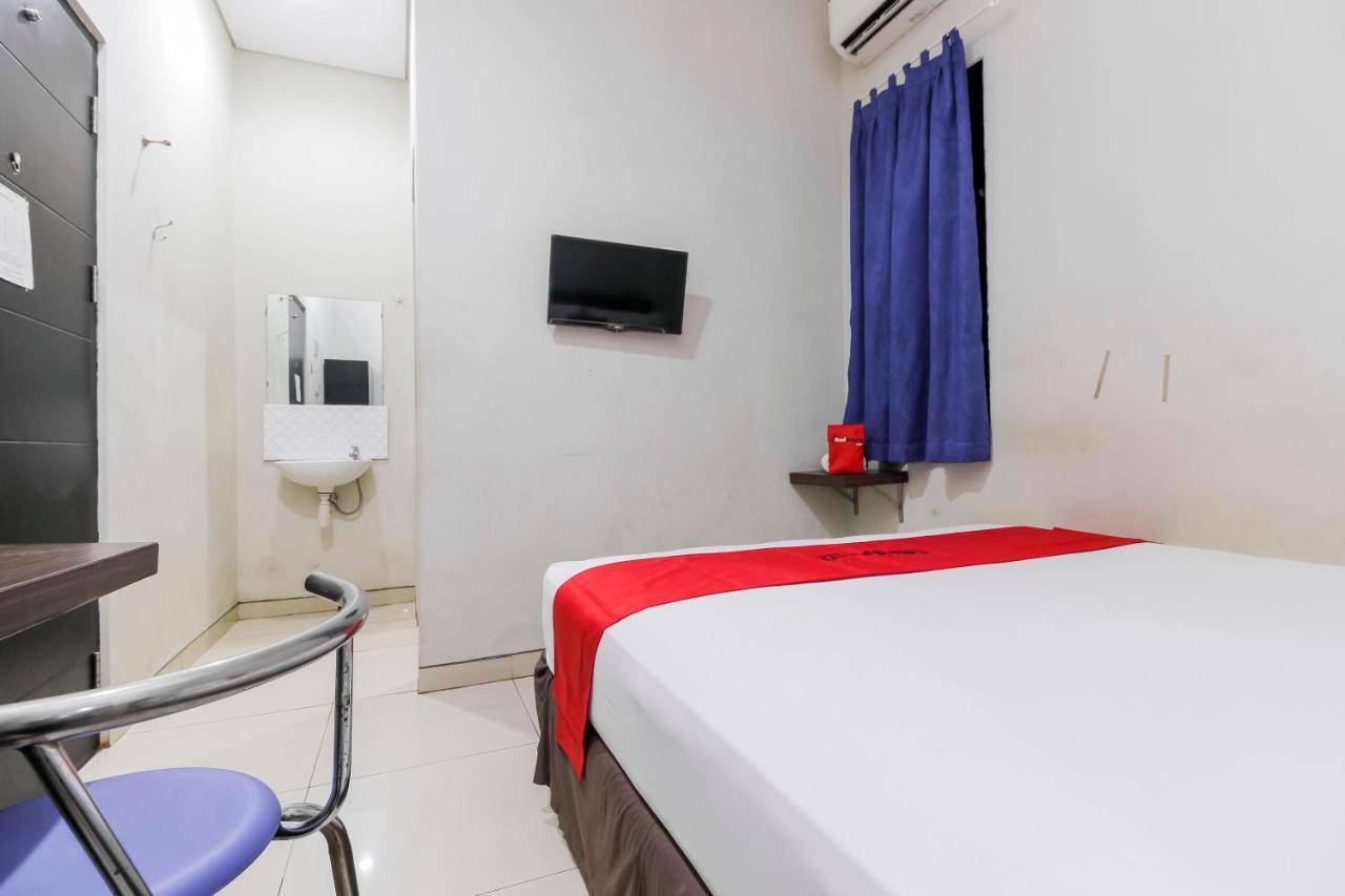 Reddoorz Near Samarinda Central Plaza Екстер'єр фото